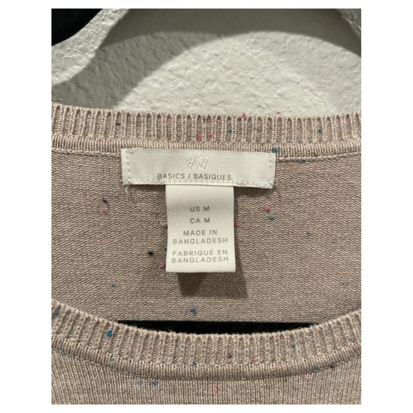 H&M Round Neck Short Sleeve Grey Sweater - Picture 2 of 4